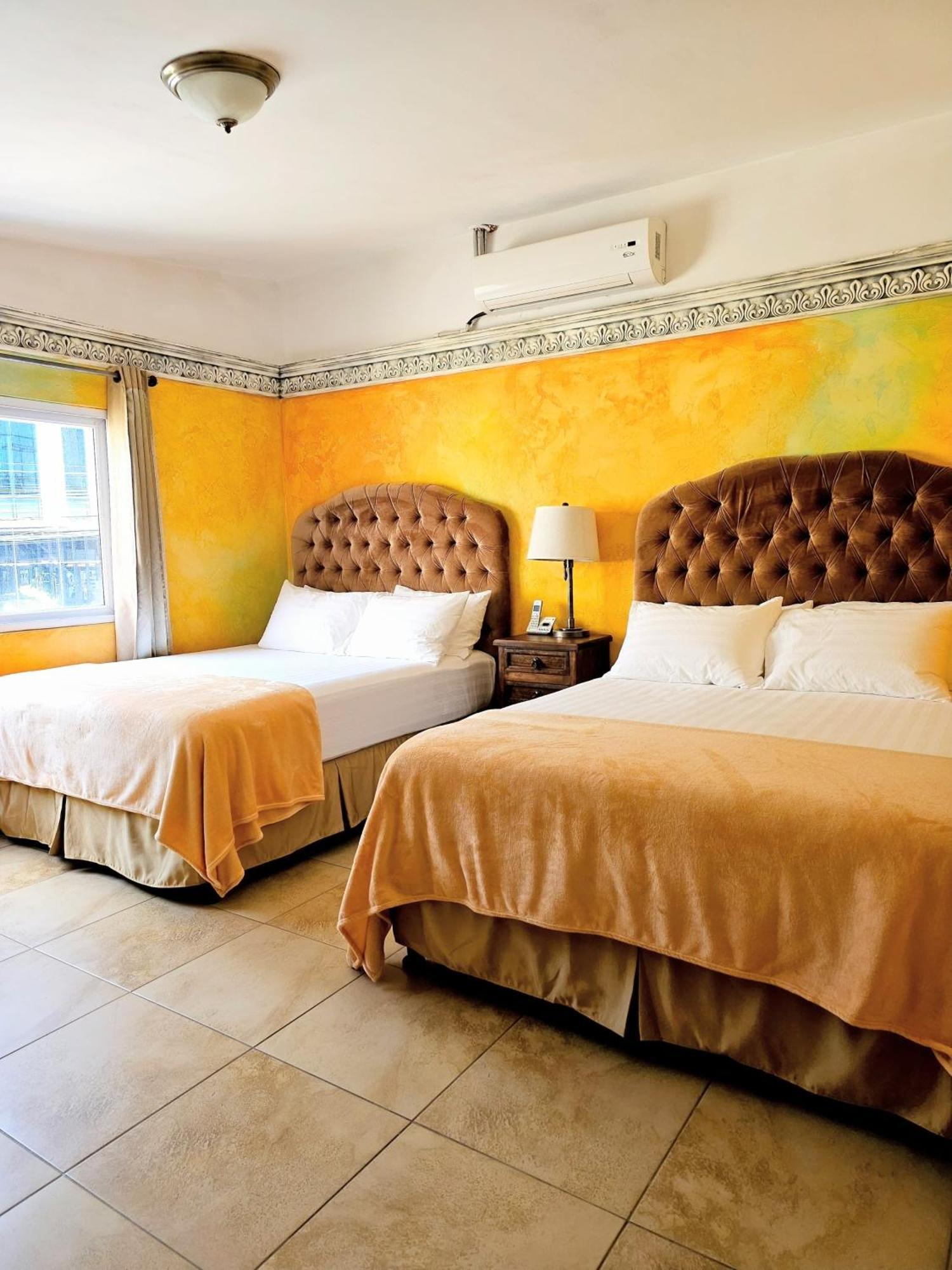 Antigua Inn Hotel Guatemala City Exterior photo